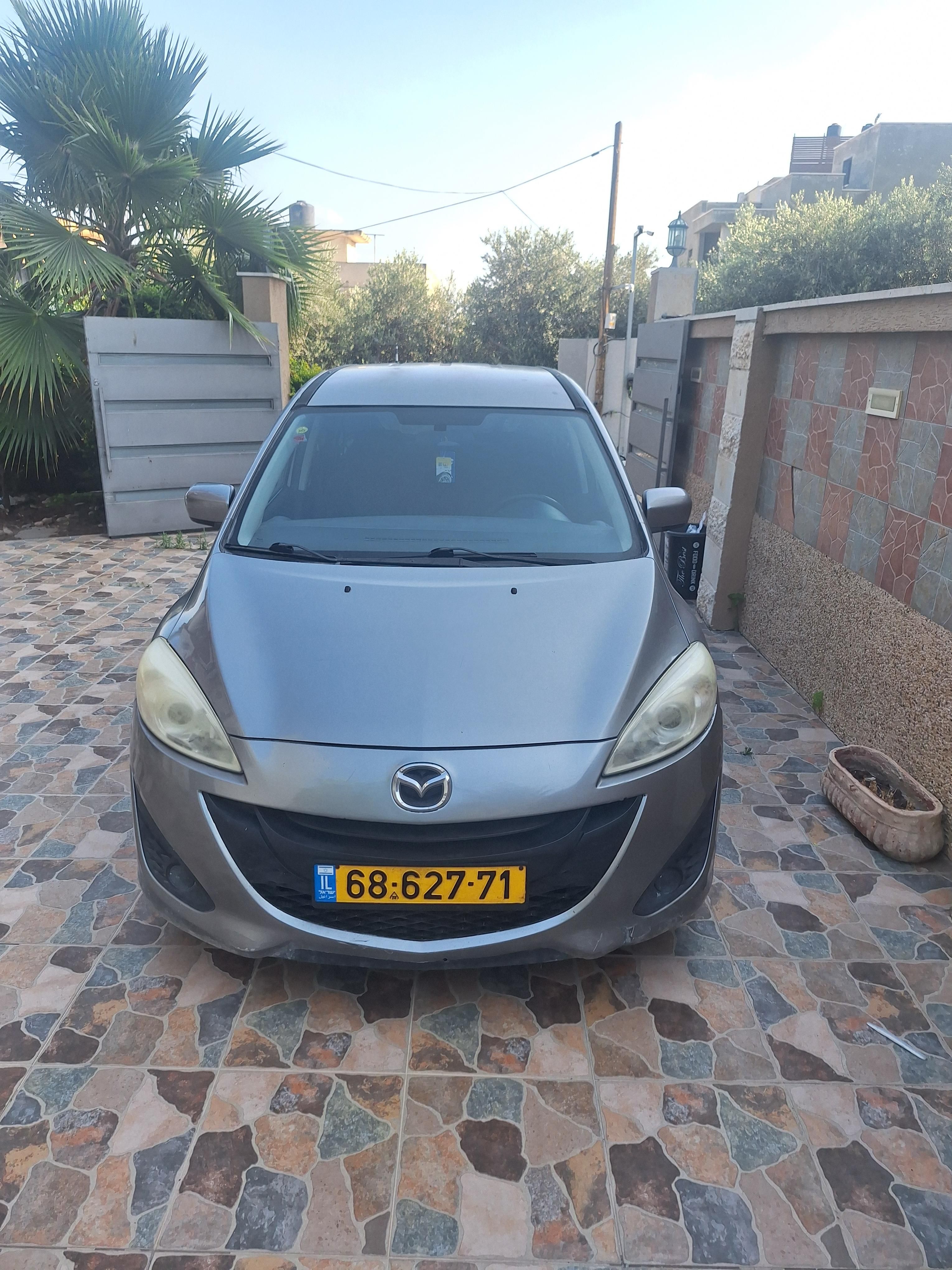 מודעת רכב מאזדה 5