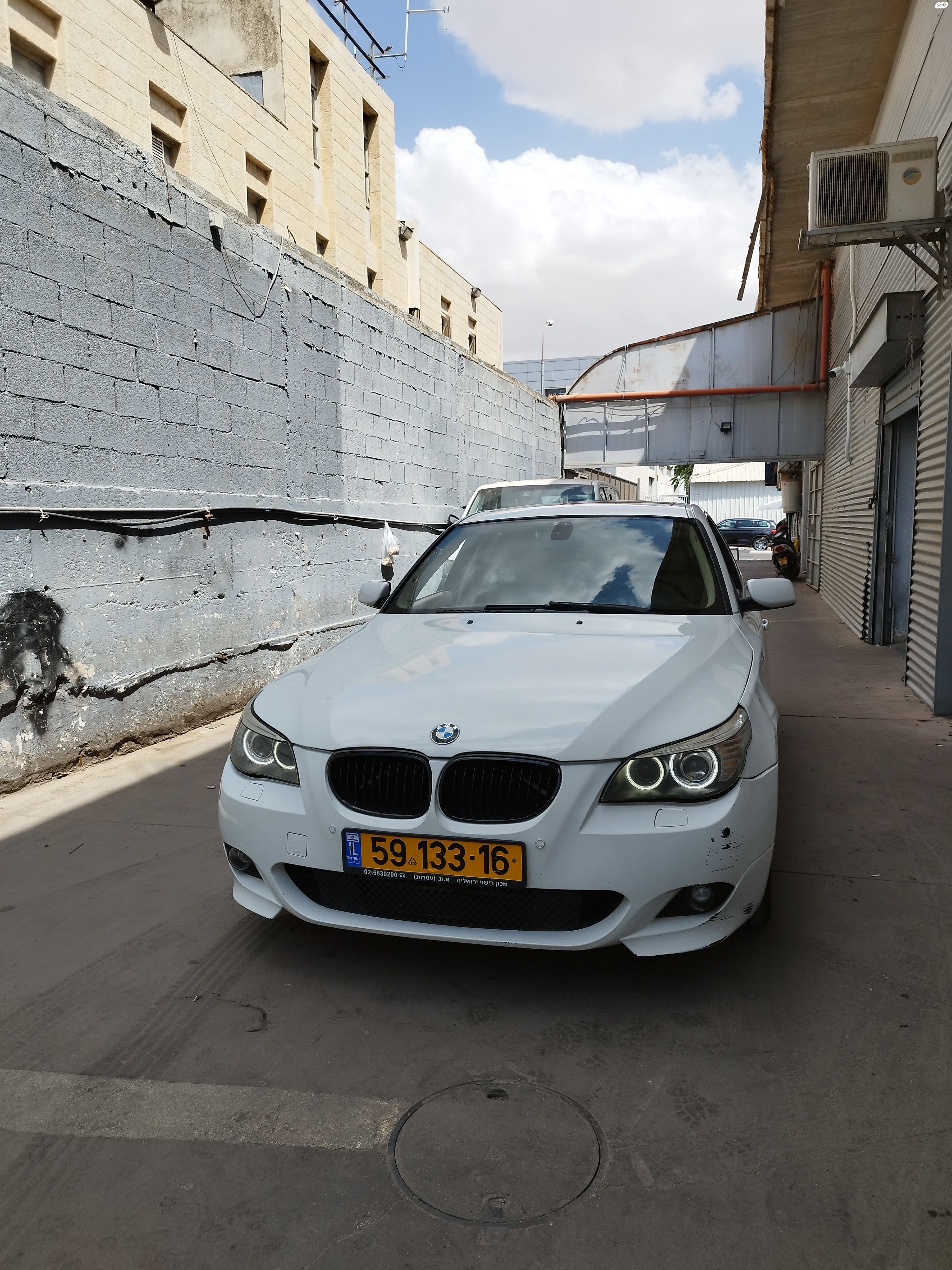 מודעת רכב ב מ וו סדרה 5
