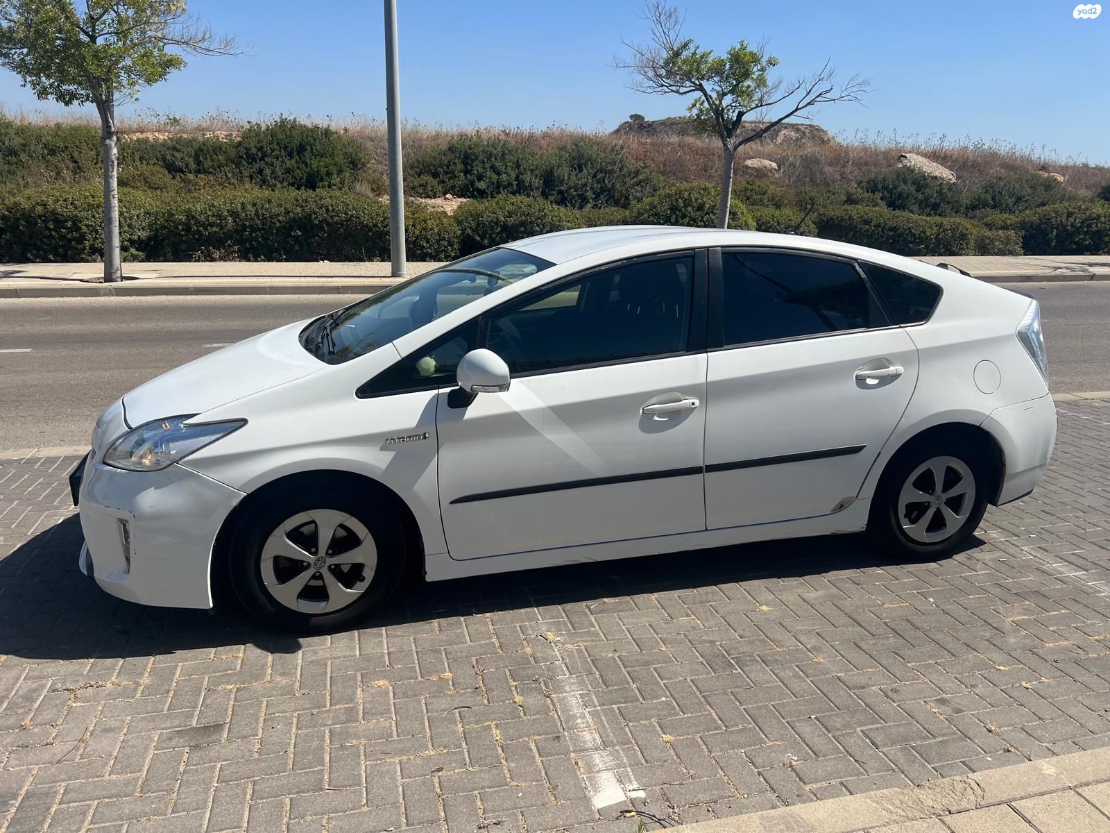 מודעת רכב טויוטה פריוס