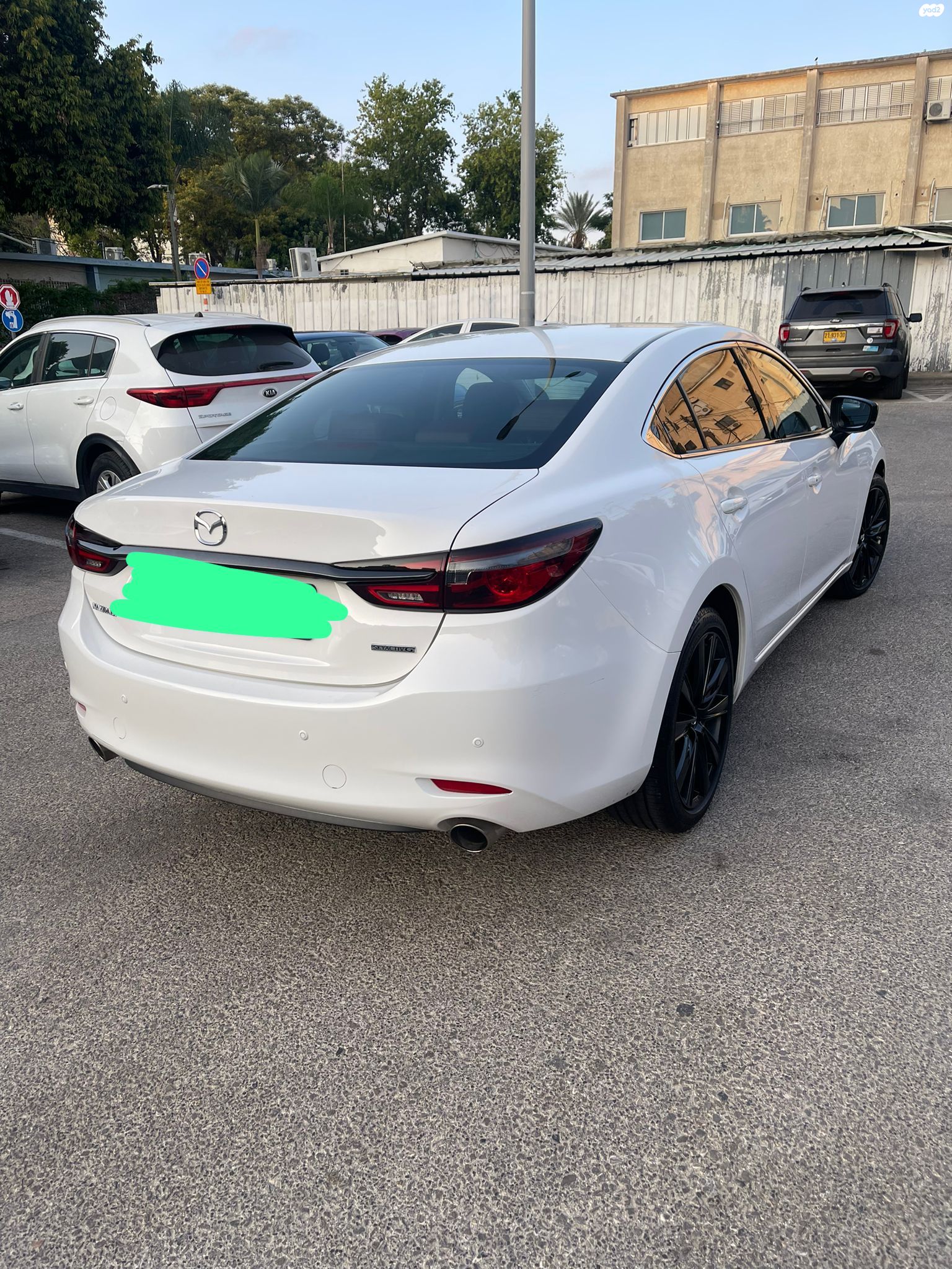 מודעת רכב מאזדה 6