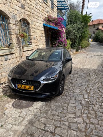 מודעת רכב מאזדה 2