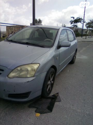 טויוטה קורולה