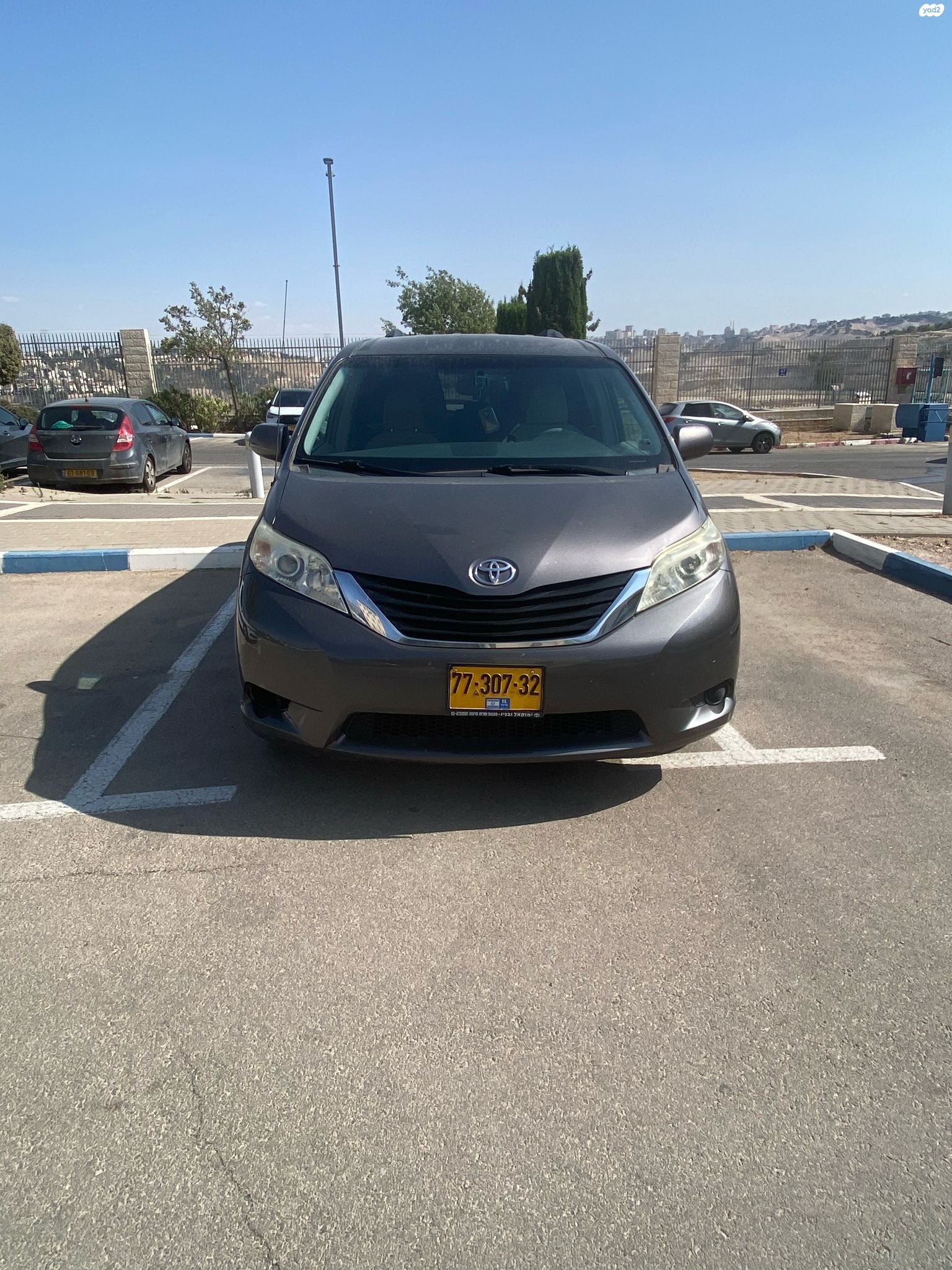 מודעת רכב טויוטה סיינה