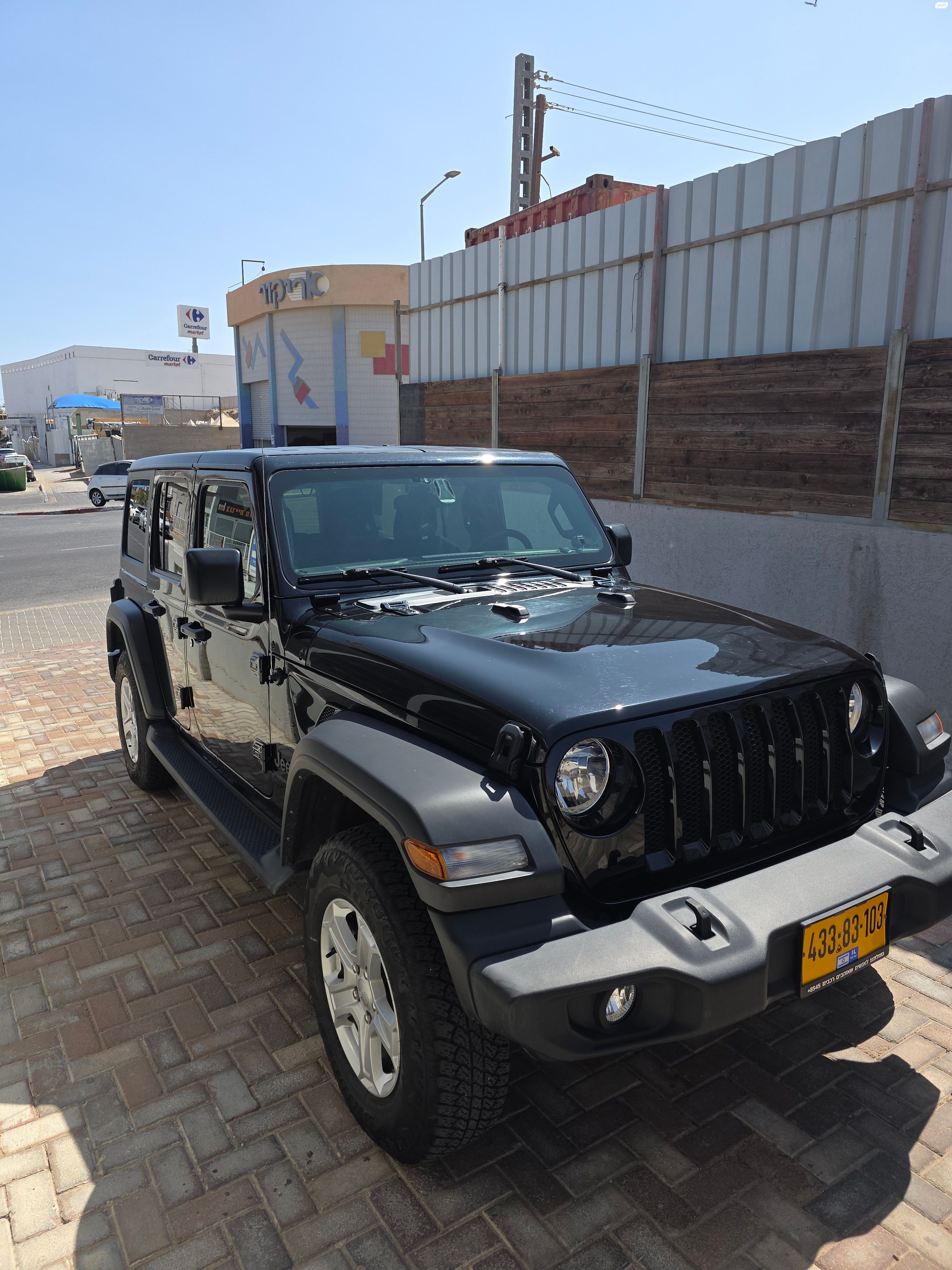 מודעת רכב ג'יפ רנגלר