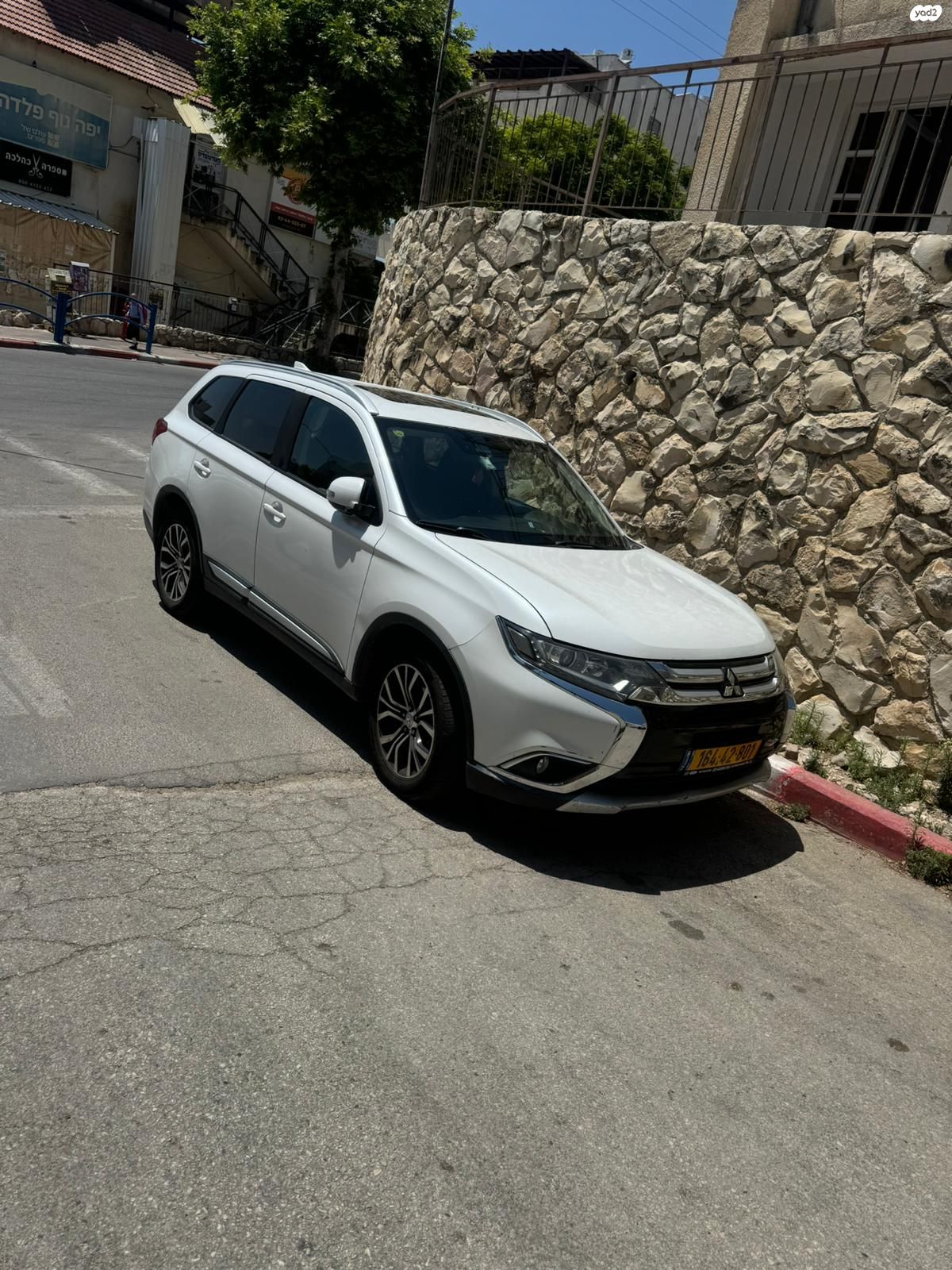 מודעת רכב מיצובישי אאוטלנדר