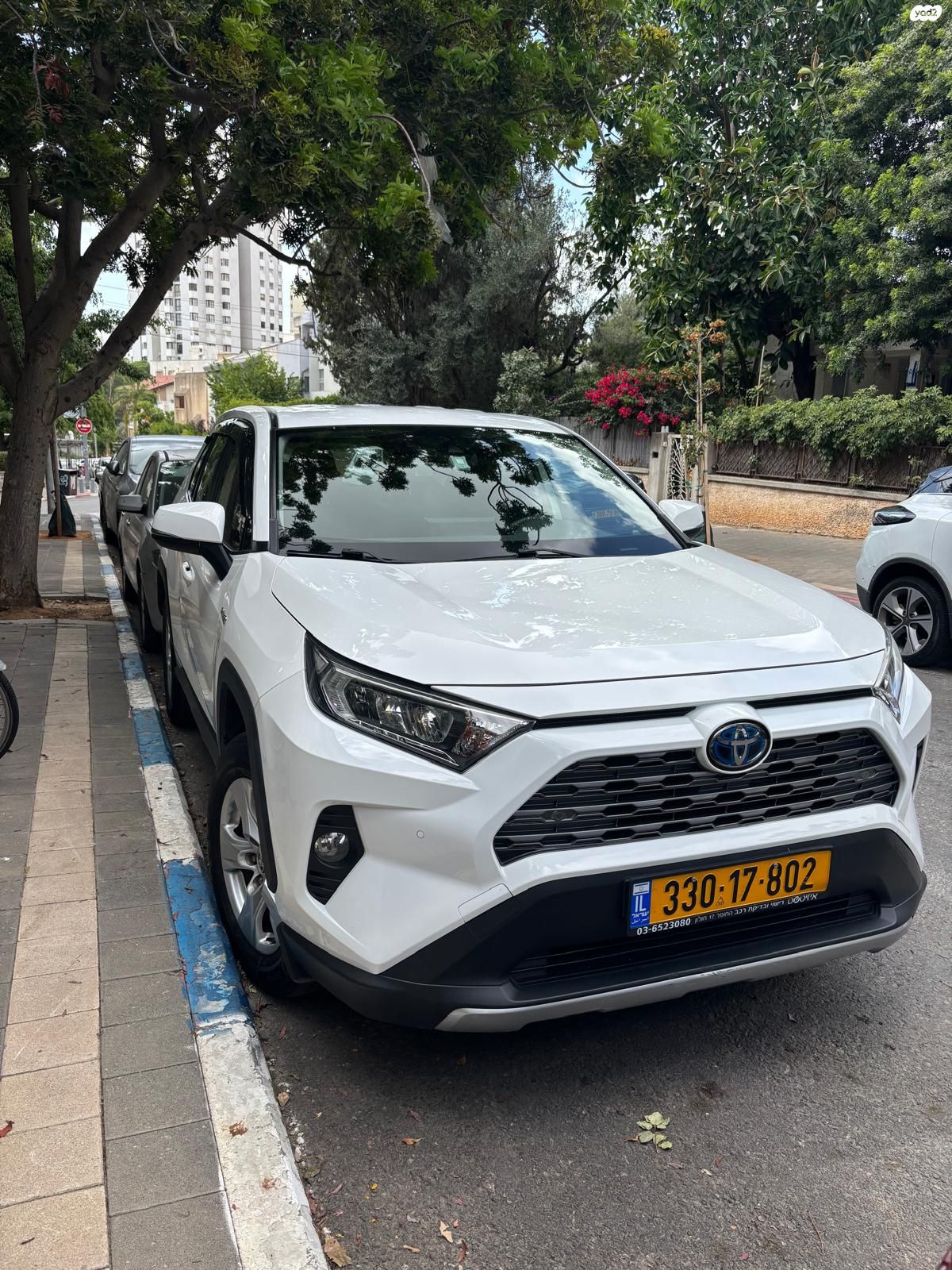 מודעת רכב טויוטה RAV4