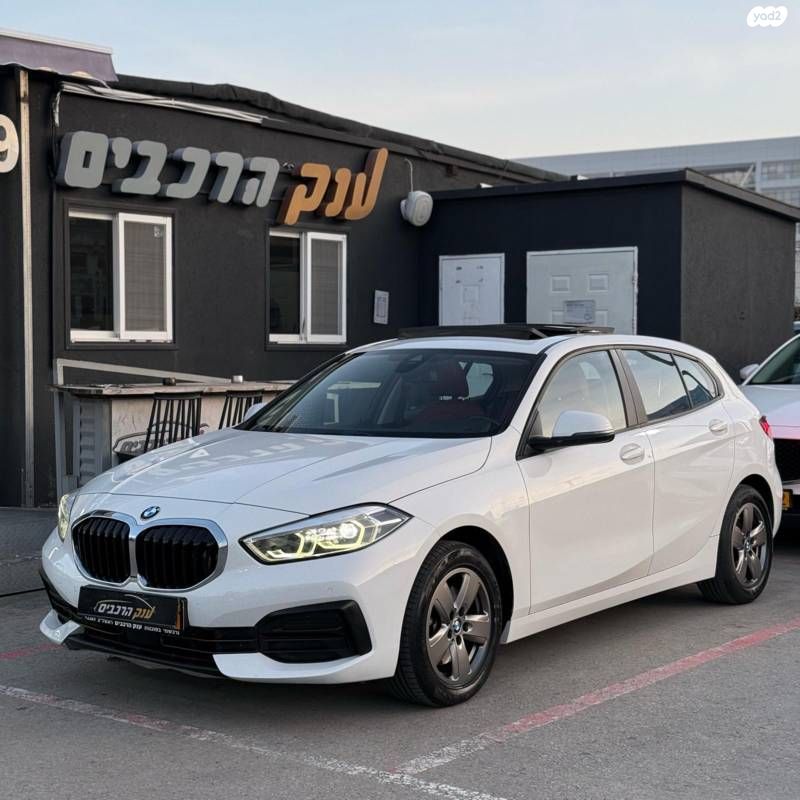 מודעת רכב ב מ וו סדרה 1