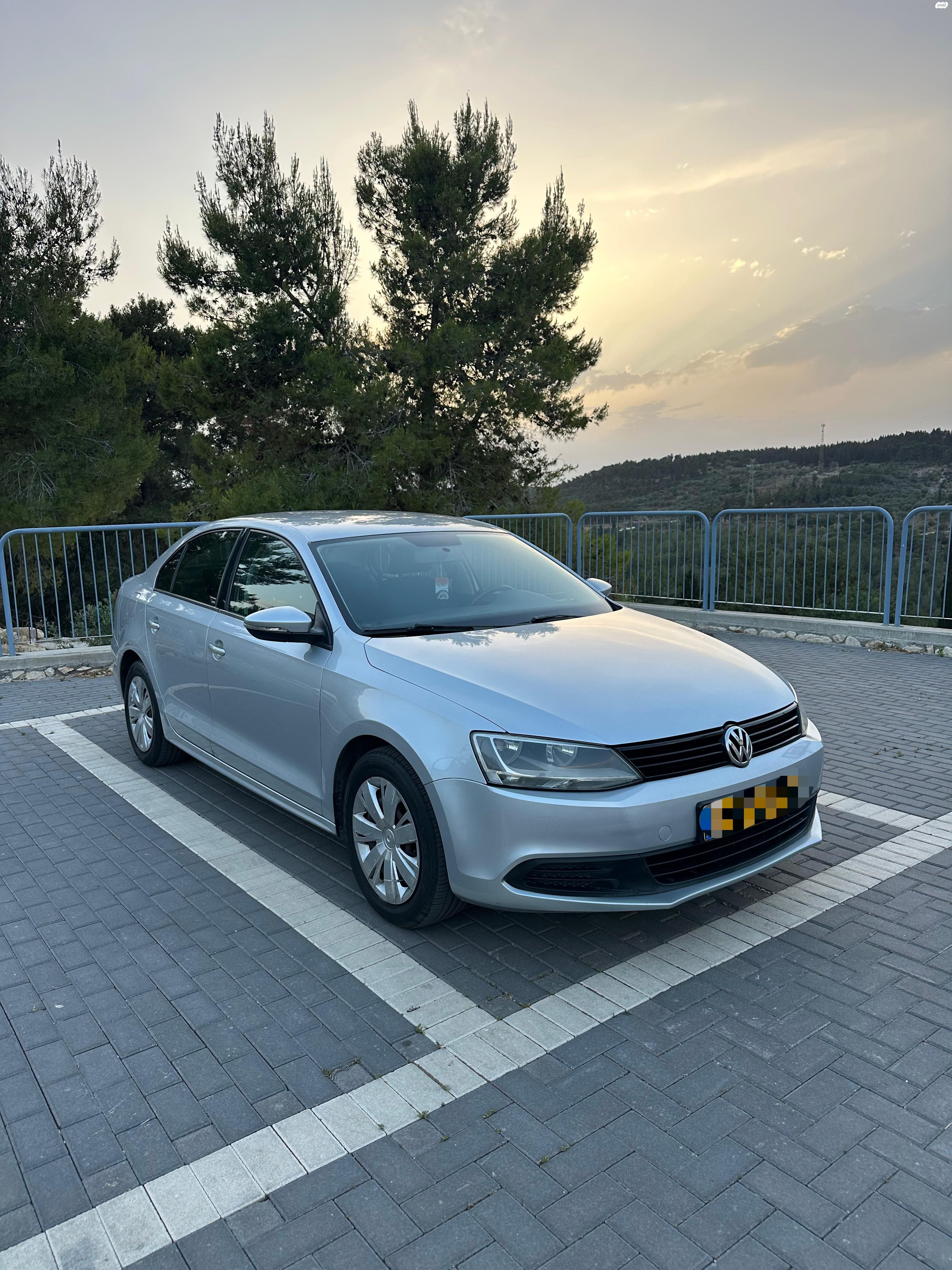 מודעת רכב פולקסווגן ג'טה