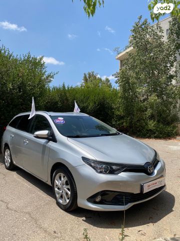 מודעת רכב טויוטה אוריס