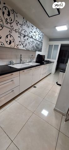 דירה, הרב נורוק 28, קרית הרצוג, בני ברק