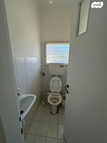 בית פרטי/ קוטג', קיבוץ גלויות 13, בית אליעזר, חדרה