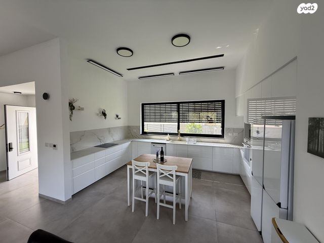 בית פרטי/ קוטג', העפרוני 299, יובל, יובל