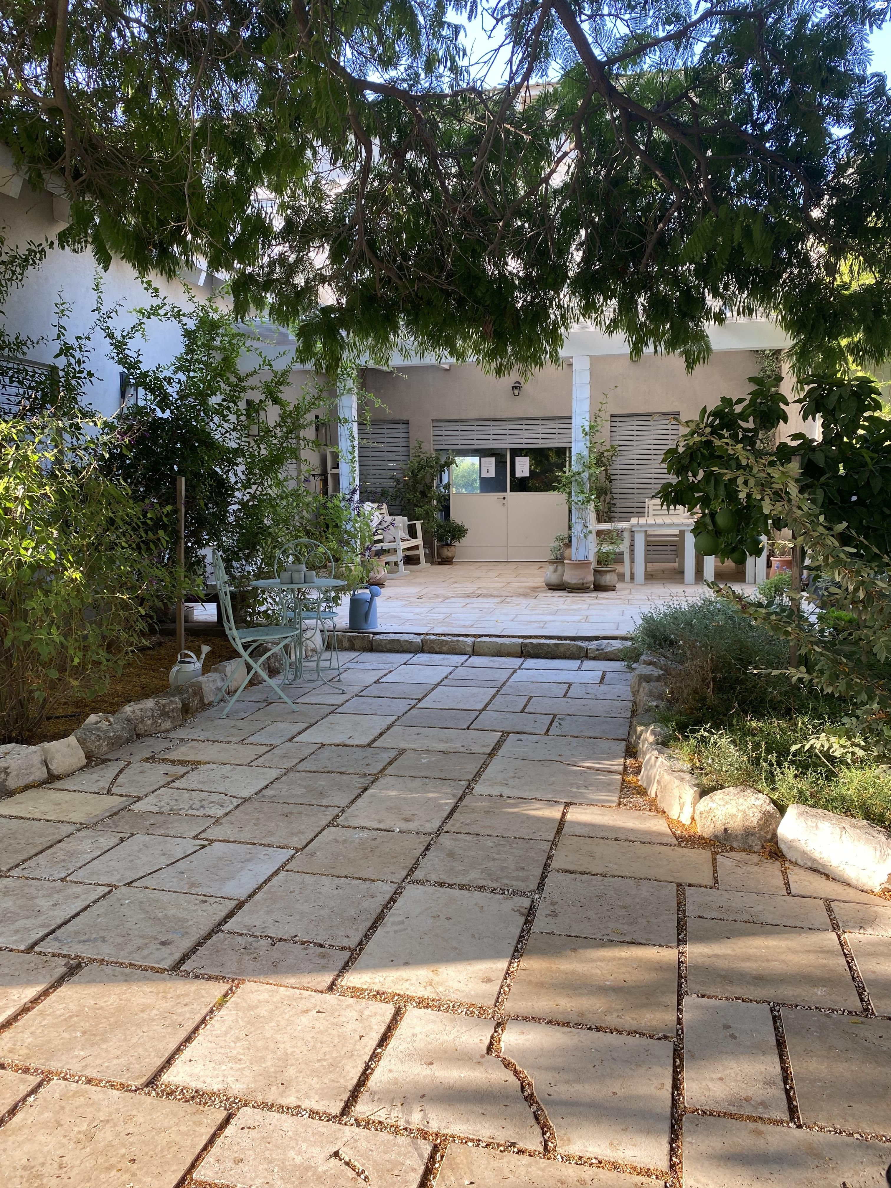 שביל האלה 1