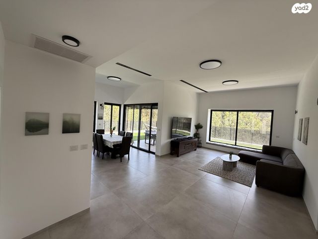 בית פרטי/ קוטג', העפרוני 299, יובל, יובל