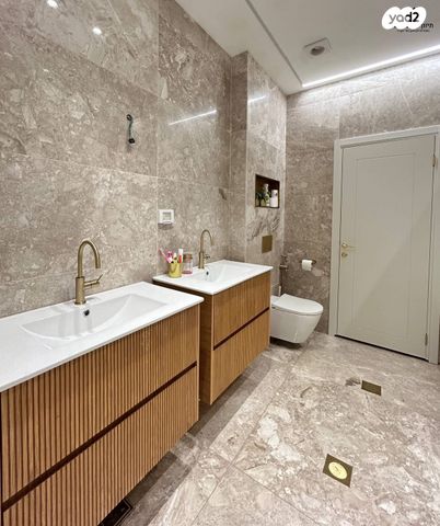 בית פרטי/ קוטג', עומר