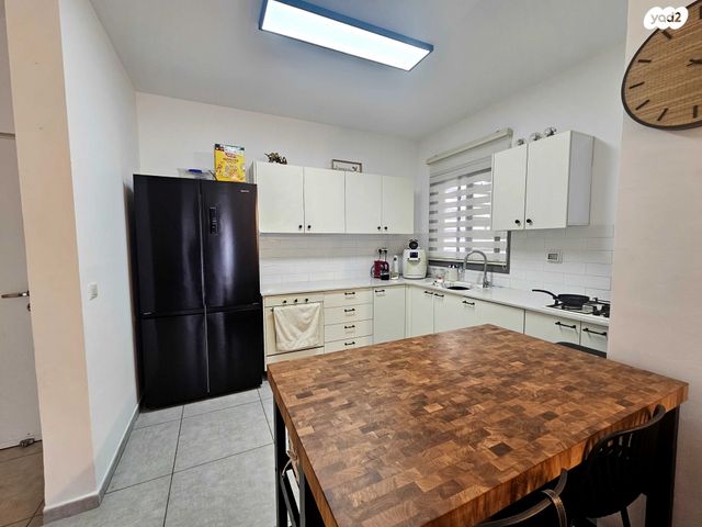 דירה, ניסנית, נתיבות מערב, נתיבות