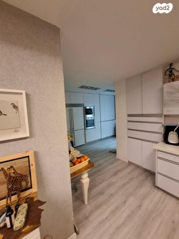 בית פרטי/ קוטג', יפה נוף וגני דן, רמלה