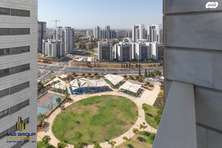 דירה, דודו דותן, הרקפות, ראשון לציון