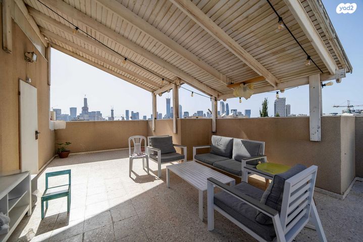 גג/ פנטהאוז, ארלוזורוב, גבעתיים