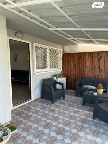 דירת גן, ידידיה אדמון, נחל בקע, באר שבע