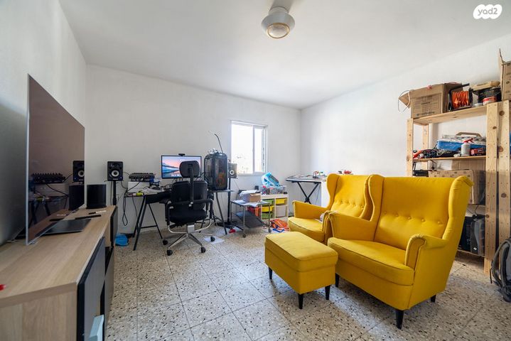 גג/ פנטהאוז, ארלוזורוב, גבעתיים