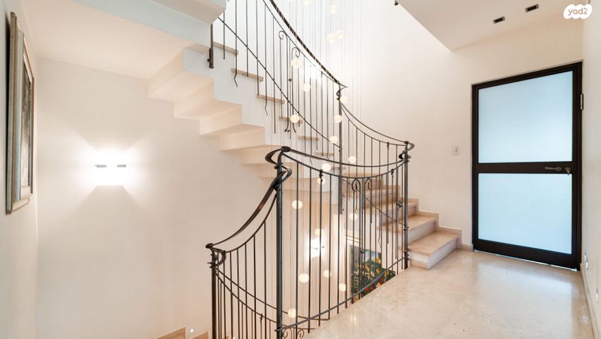 בית פרטי/ קוטג', מרדכי אנילביץ', בני ברק