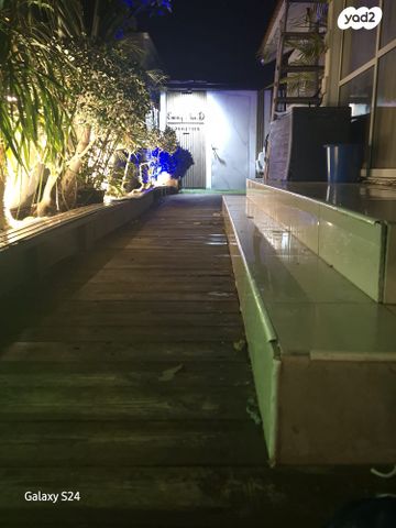 בית פרטי/ קוטג', שביל הדקל, בת הדר