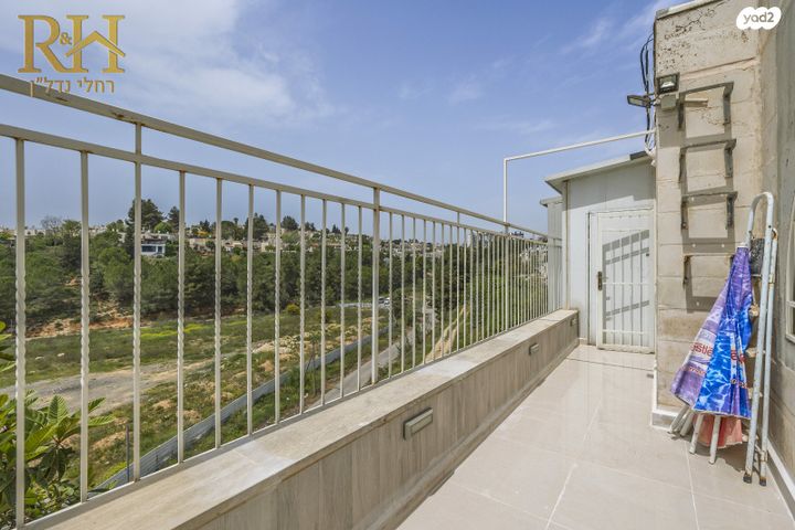 בית פרטי/ קוטג', משעול יקינטון, קרית יערים, גבעת זאב