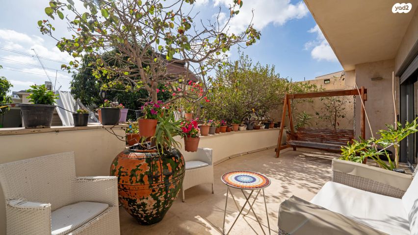 בית פרטי/ קוטג', מרדכי אנילביץ', בני ברק