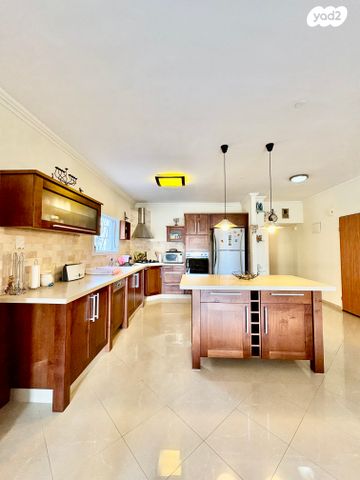 דירה, נתניה