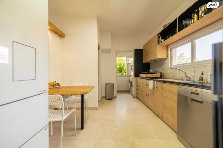 גג/ פנטהאוז, ארלוזורוב, גבעתיים