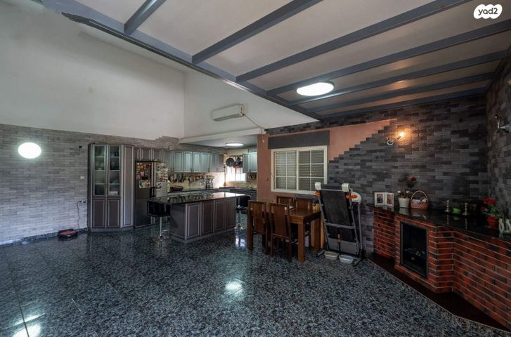 דירה, הדליה, עמידר, נהריה