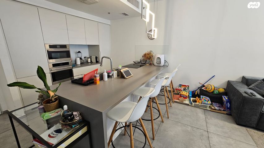 דירה, דרך מנחם בגין 144, תל אביב יפו