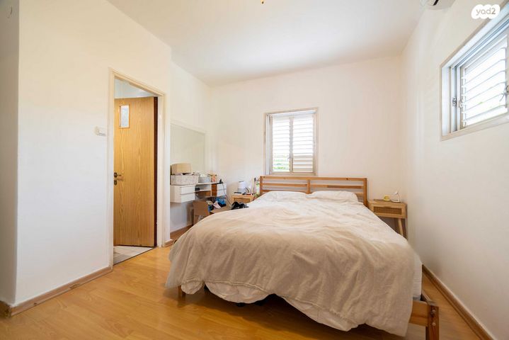 גג/ פנטהאוז, ארלוזורוב, גבעתיים