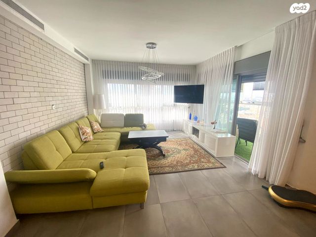 דירה, סוקולוב, נחלת גנים, רמת גן