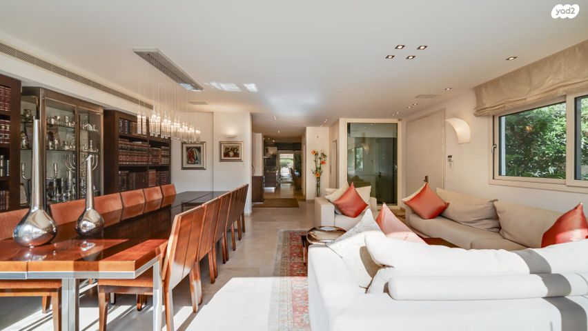 בית פרטי/ קוטג', מרדכי אנילביץ', בני ברק