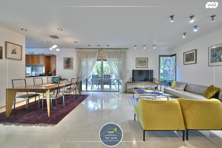 בית פרטי/ קוטג', מרכז הישוב, גני תקווה