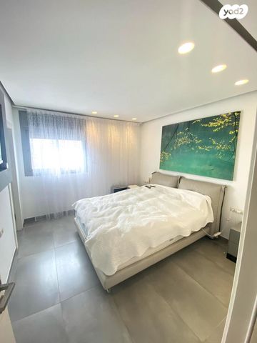 דירה, סוקולוב, נחלת גנים, רמת גן