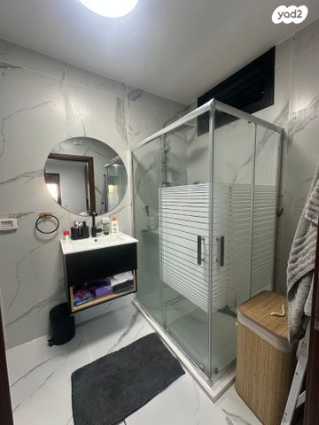 דירה, יצחק שדה, המושבה הגרמנית, חיפה