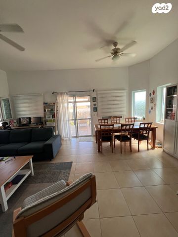 בית פרטי/ קוטג', התמר 1, שקד, שקד