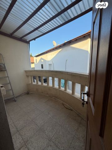 בית פרטי/ קוטג', אחד העם, אזור