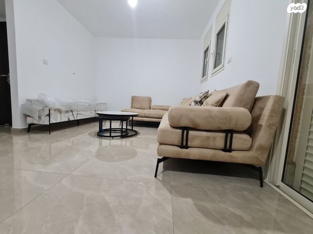 דירה, תלתן, השופטים צפון, רמלה