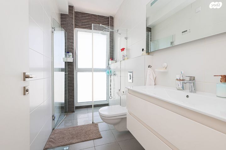 דירה, עוזי חיטמן 3, עיר ימים, נתניה