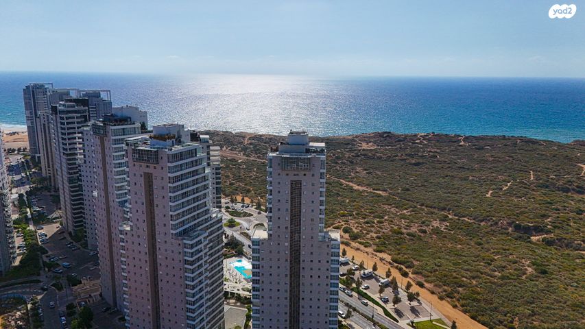 דירה, עוזי חיטמן 3, עיר ימים, נתניה