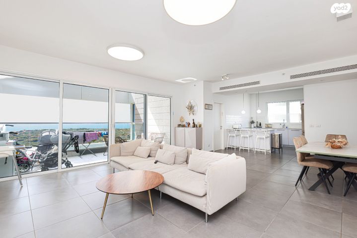 עוזי חיטמן 3