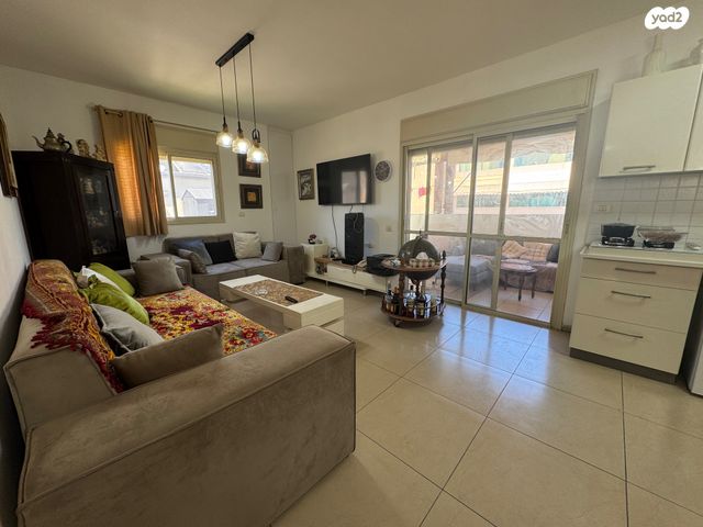 דירה, מרכז העיר, חדרה