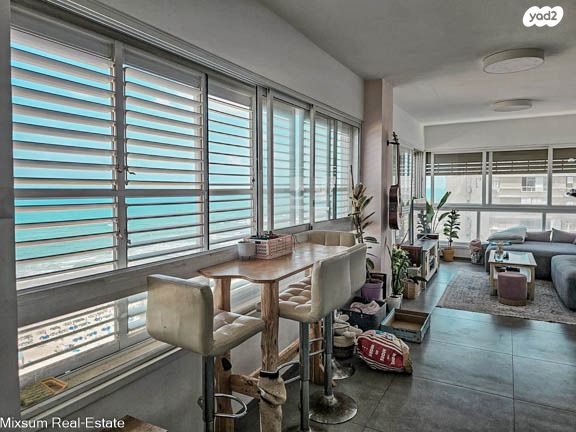 דירה, דרך בן גוריון, רוטשילד עצמאות, בת ים