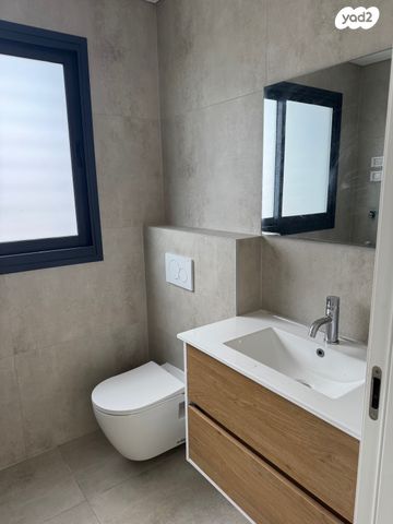 דירה, הדר, רמת השרון