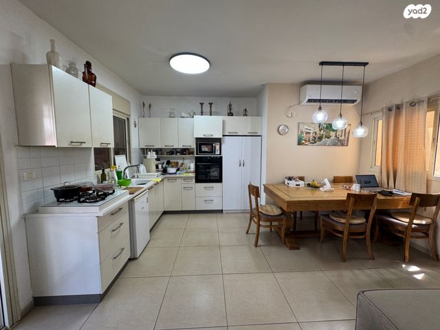 דירה, מרכז העיר, חדרה