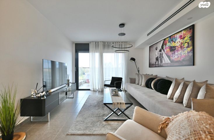 דירה, שדרות הרצל, נאות שמיר, יבנה